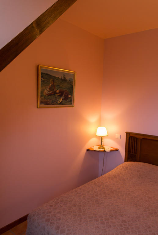 Chambres d'hôtes sur la Courtine de Coucy Exterior foto