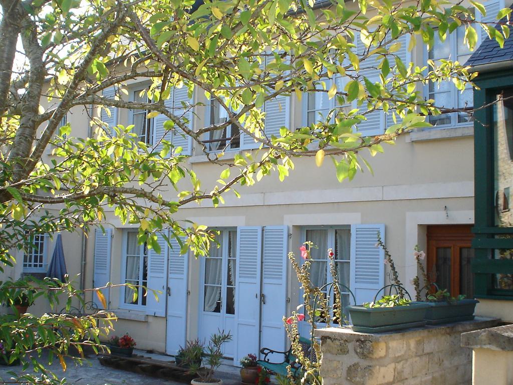 Chambres d'hôtes sur la Courtine de Coucy Exterior foto